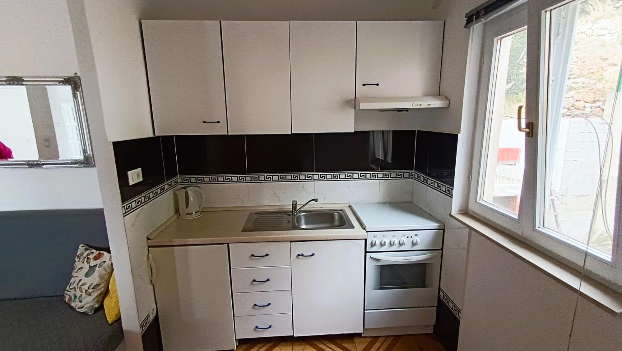 Apartments Ella มาคาร์สกา ภายนอก รูปภาพ