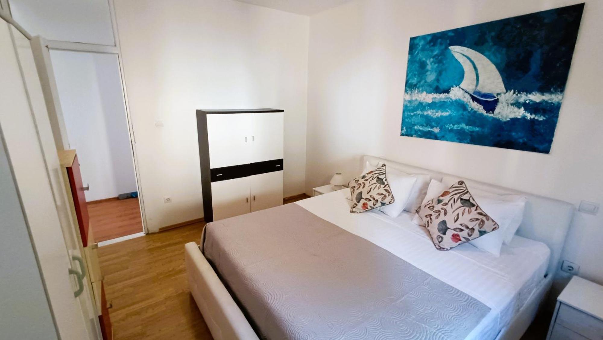 Apartments Ella มาคาร์สกา ภายนอก รูปภาพ